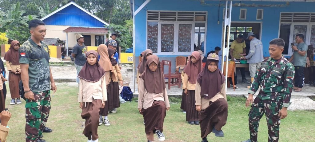 Satgas TMMD Tanamkan Wawasan Kebangsaan Melalui Pelatihan PBB di SDN Umbele Satgas TMMD Tanamkan Wawasan Kebangsaan Melalui Pelatihan PBB di SDN Umbele