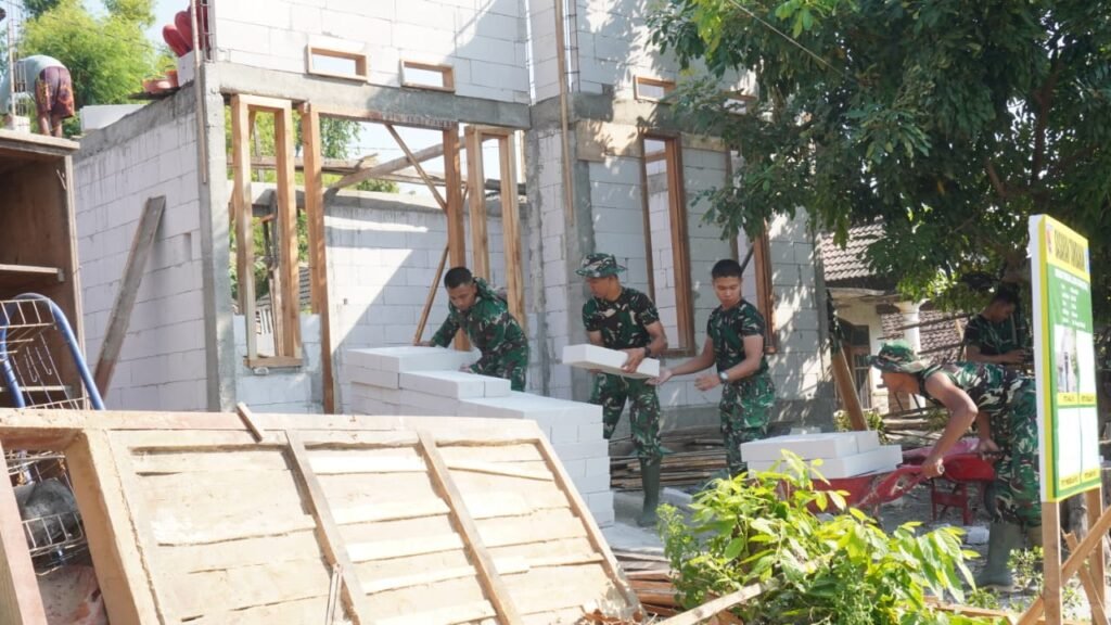 Impian Miliki Rumah Layak Kian Dekat, Warga Apresiasi Kerja Keras Satgas TMMD 129 Impian Miliki Rumah Layak Kian Dekat, Warga Apresiasi Kerja Keras Satgas TMMD 129