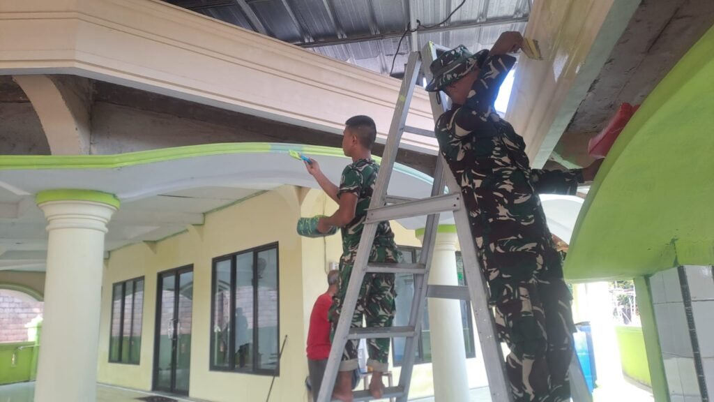 Pengecatan Rumah Ibadah TMMD 129 Kodim 0413/Bangka Capai 80 Persen Pengecatan Rumah Ibadah TMMD 129 Kodim 0413/Bangka Capai 80 Persen