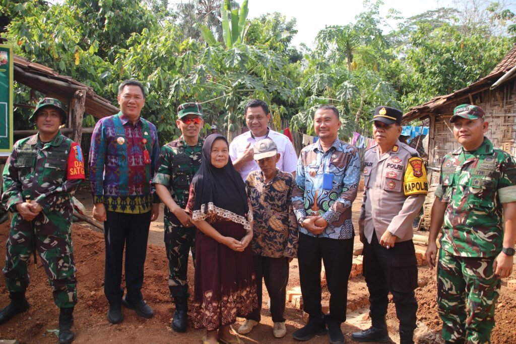 Dandim 0412/LU Paparkan Progres Sasaran Fisik TMMD Ke-129 kepada Danrem 043/Gatam