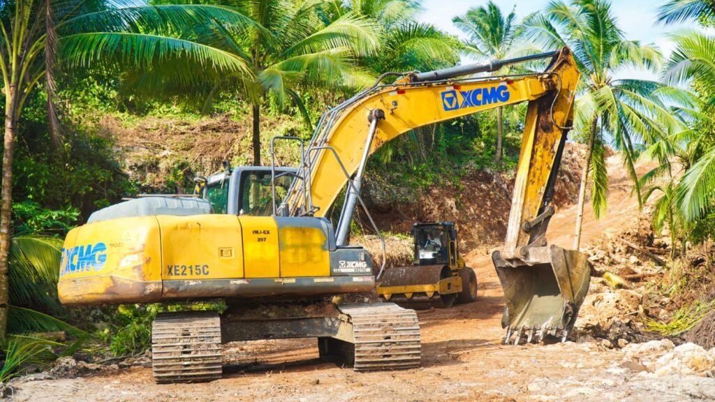 Pembukaan Jalan Penghubung Kepulauan Umbele Capai Progres 25 Persen Pembukaan Jalan Penghubung Kepulauan Umbele Capai Progres 25 Persen