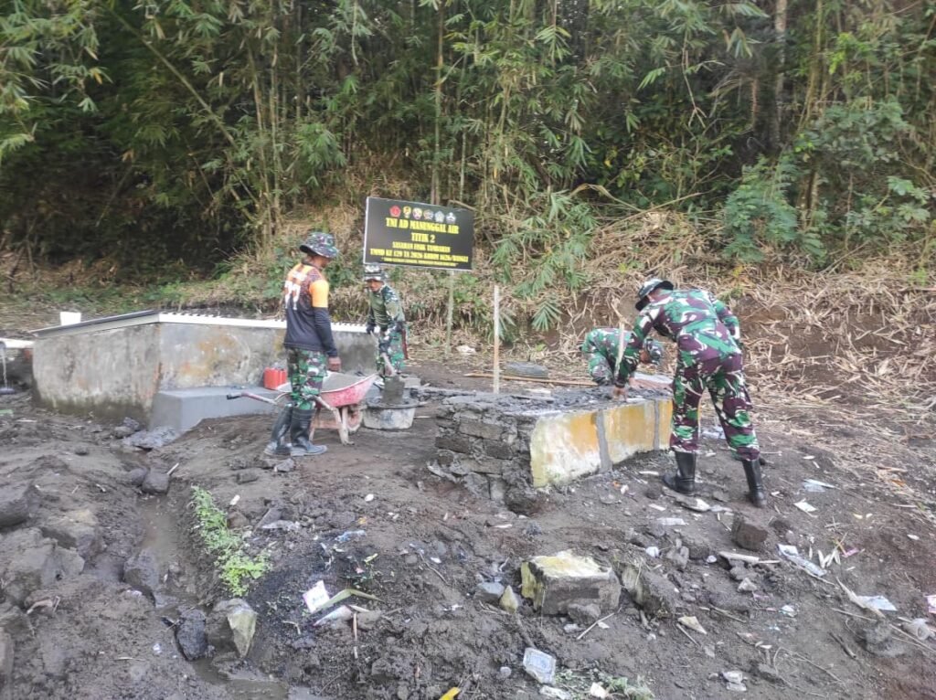 Pondasi Bak Penampungan Air TNI Manunggal Air Terus Diperkuat untuk Jamin Konstruksi Kokoh Pondasi Bak Penampungan Air TNI Manunggal Air Terus Diperkuat untuk Jamin Konstruksi Kokoh