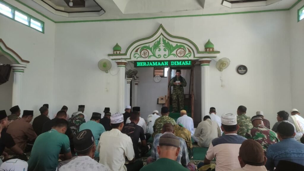 TMMD 129 Kodim 0413/Bangka Gelar Khotbah Jumat untuk Masyarakat