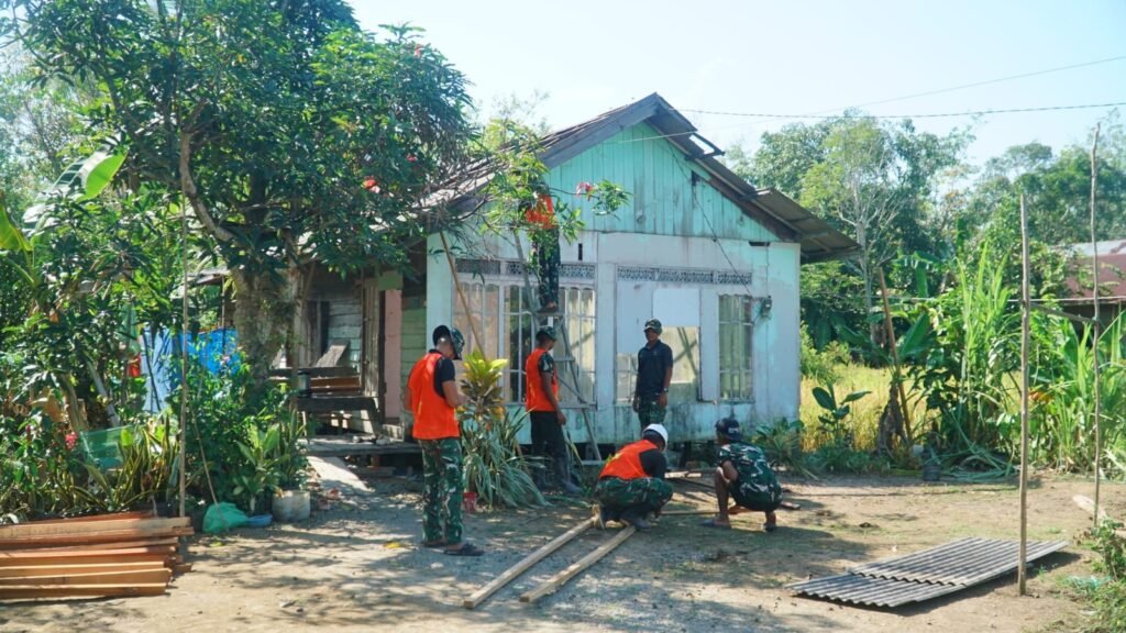 Pembongkaran RTLH Jadi Langkah Awal Wujudkan Hunian Layak bagi Bapak Masrani Pembongkaran RTLH Jadi Langkah Awal Wujudkan Hunian Layak bagi Bapak Masrani