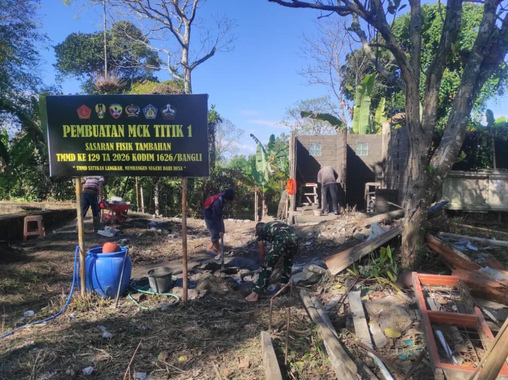 Pembangunan MCK TMMD Ke-129 Wujudkan Lingkungan Sehat bagi Warga Desa Sekardadi