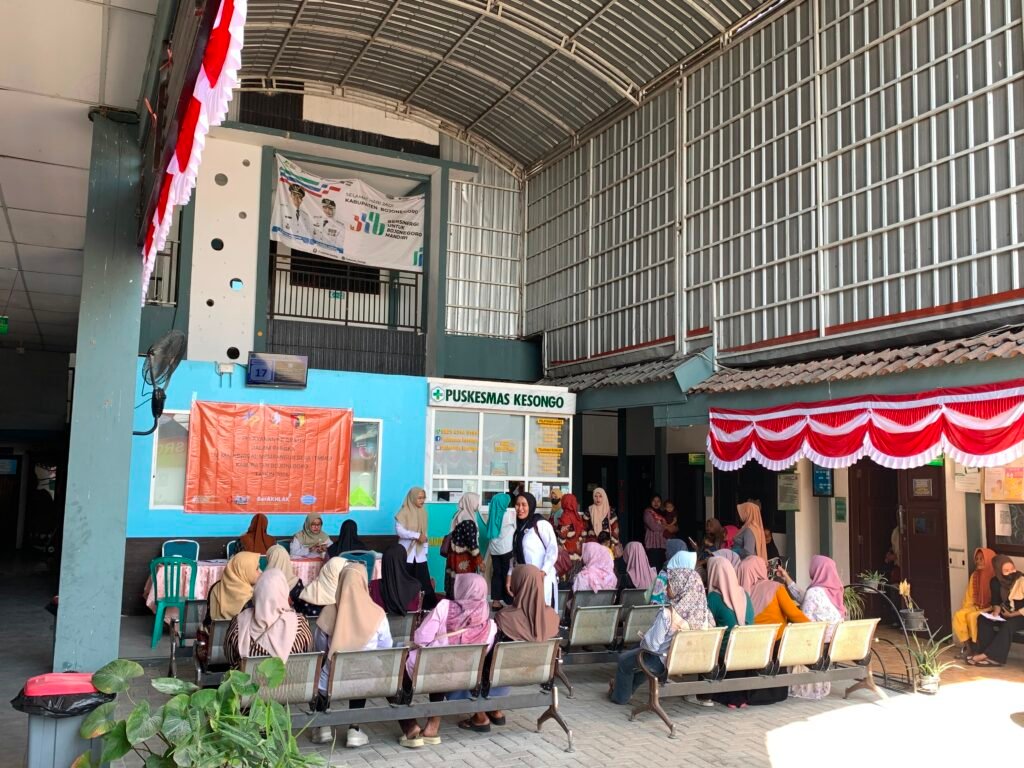 Pelayanan KB di Puskesmas Kesongo Warnai Program Nonfisik TMMD Ke-129 Pelayanan KB di Puskesmas Kesongo Warnai Program Nonfisik TMMD Ke-129