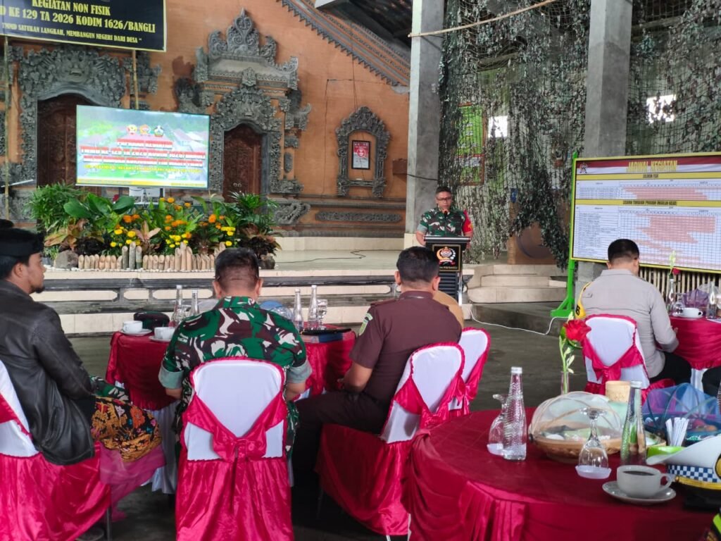 Dansatgas Paparkan Capaian TMMD ke-129 Kodim 1626/Bangli kepada Tim Wasev Dansatgas Paparkan Capaian TMMD ke-129 Kodim 1626/Bangli kepada Tim Wasev