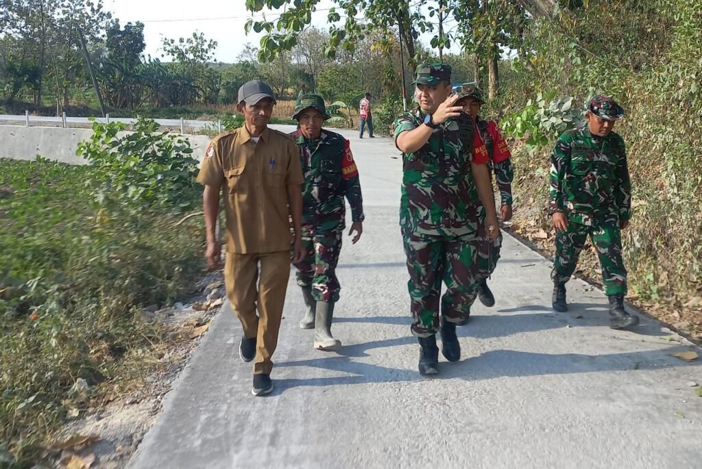 Presisi di Setiap Sudut: Rajut Masa Depan Lewat Jalan Beton TMMD 129 Bojonegoro di Kedungpandan Presisi di Setiap Sudut: Rajut Masa Depan Lewat Jalan Beton TMMD 129 Bojonegoro di Kedungpandan