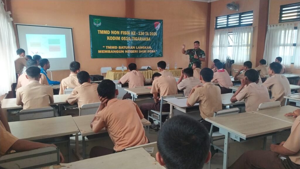 Siswa SMKN 11 Tangerang Dapatkan Wawasan Kebangsaan dari Kegiatan Kodim 0510 Siswa SMKN 11 Tangerang Dapatkan Wawasan Kebangsaan dari Kegiatan Kodim 0510