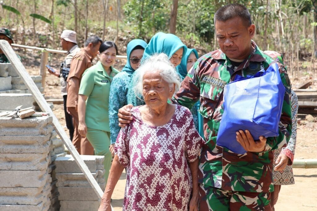 Usia 95, Mbah Waqilah Tingkatkan Kemandirian Melalui Renovasi Rumah RTLH Usia 95, Mbah Waqilah Tingkatkan Kemandirian Melalui Renovasi Rumah RTLH