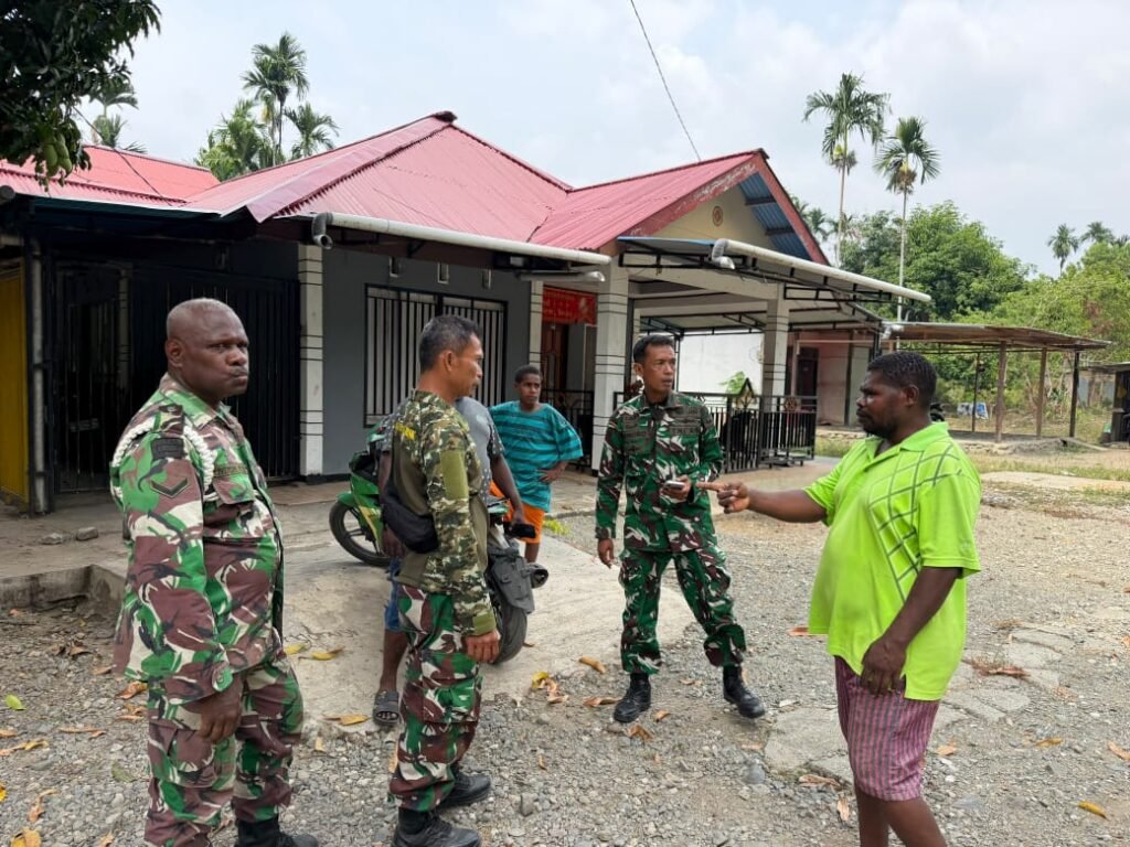 Masyarakat Manokwari Selatan Dilibatkan dalam Proyek Pengecoran Jalan TMMD Masyarakat Manokwari Selatan Dilibatkan dalam Proyek Pengecoran Jalan TMMD