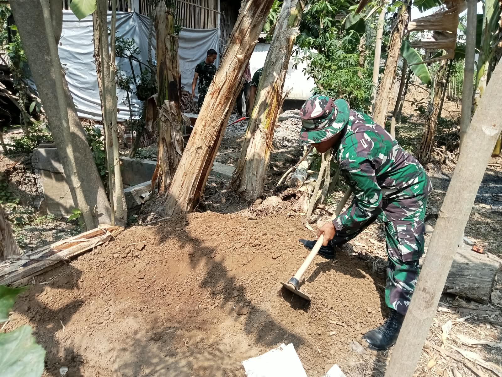 Satgas TMMD Awali Program RTLH untuk Suparlan di Tulungagung