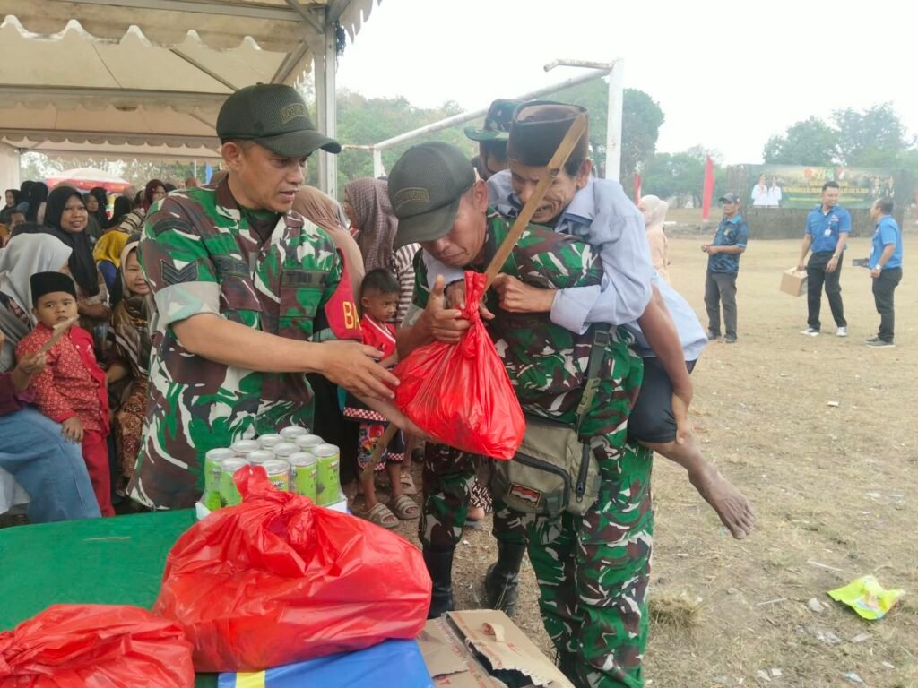 Serma Suan Giat Berikan Dukungan Kesehatan Bagi Warga Sumur Bandung Serma Suan Giat Berikan Dukungan Kesehatan Bagi Warga Sumur Bandung