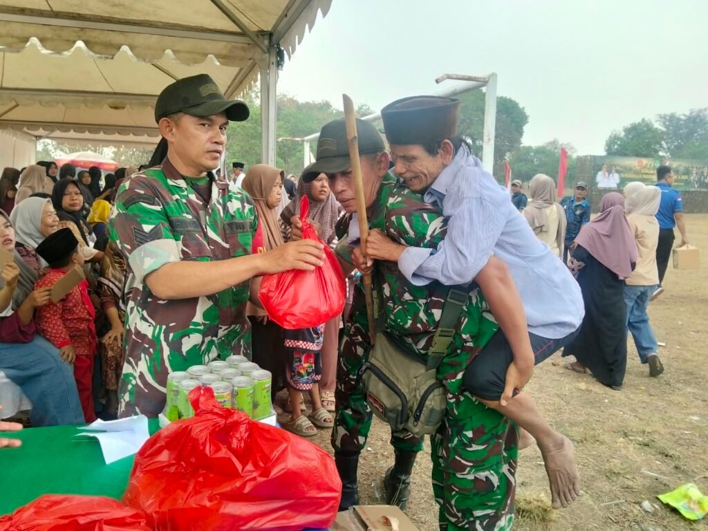 Serma Suan Buktikan Kepedulian TNI dengan Membantu Warga Berobat Serma Suan Buktikan Kepedulian TNI dengan Membantu Warga Berobat