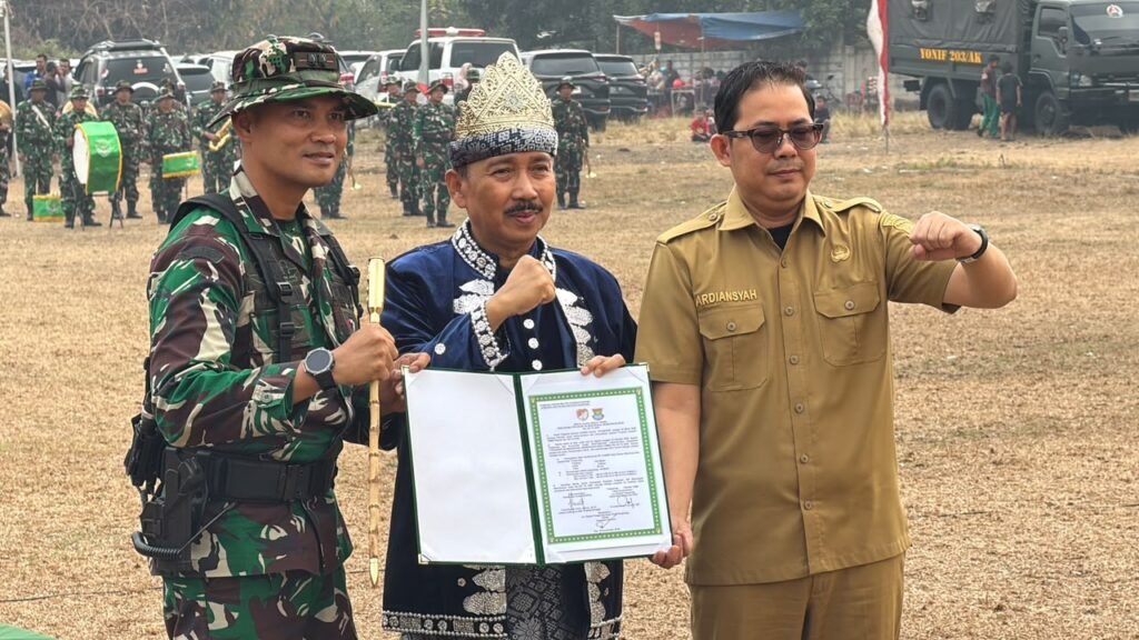 TMMD ke-130: Dorong Perbaikan Jalan Kampung Bendung untuk Kesejahteraan Warga