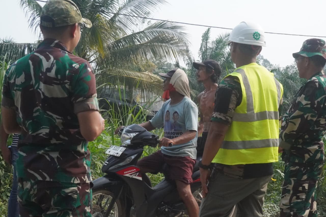 Perbaikan Jalan Parumpanai oleh TMMD Menjadi Harapan Baru Saat Hujan
